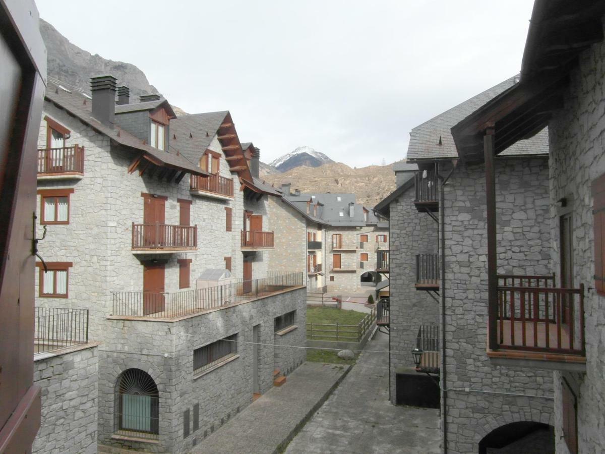 B18 - Edif Perramo - Villmor Daire Benasque Dış mekan fotoğraf
